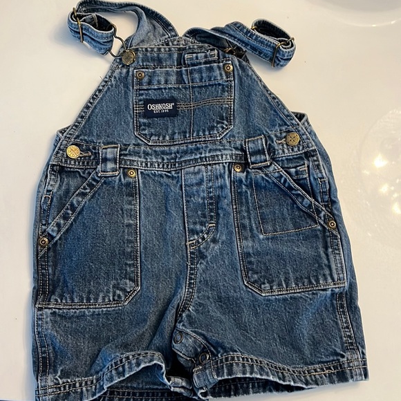 Oshkosh overall shorts 12mo - Picture 1 of 3